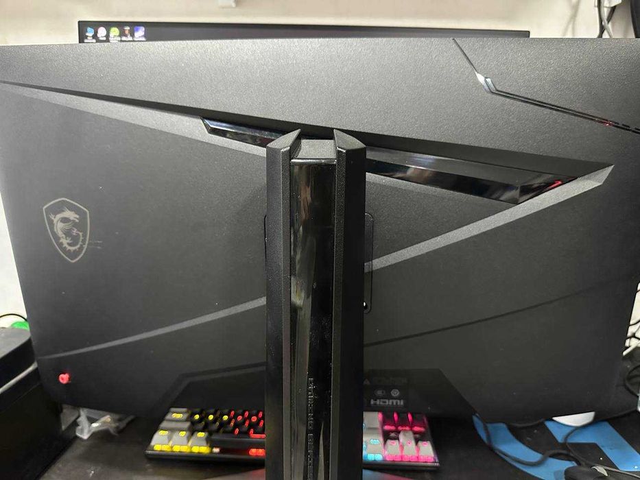 MSI G274QPF E2 — 27″ WQHD 2k 180hz hdr 400 2ta bor