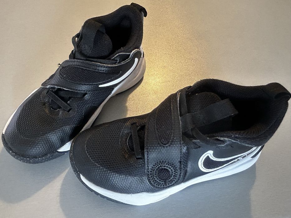 Маратонки Nike 30 номер