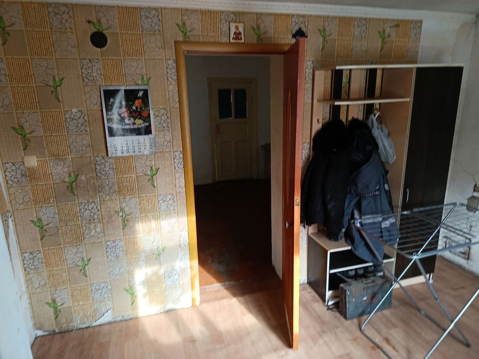 Продается дом в центре за Таиром