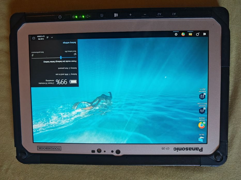 Vând tableta Panasonic cf-20