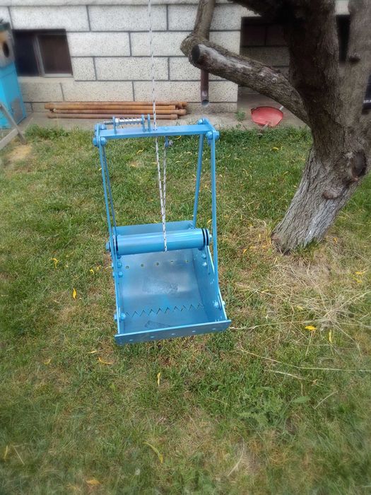 Грайферна кофа за почистване на кладенец / кладенци и водоеми