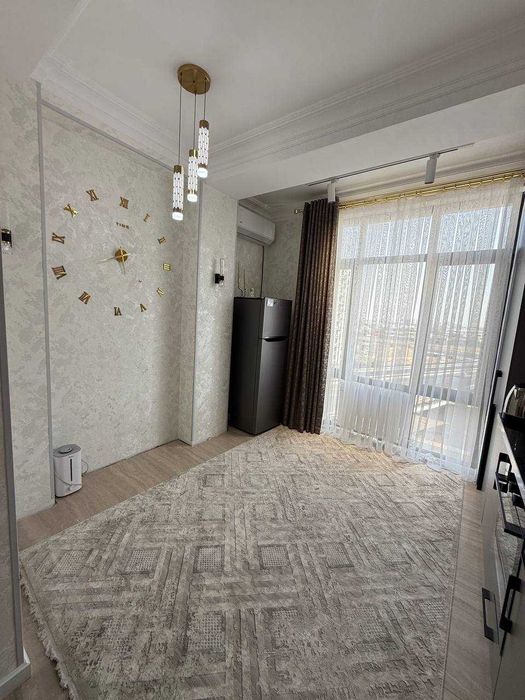 Срочно продается своя 2х-комнатная квартира  Яккасарой сити молл