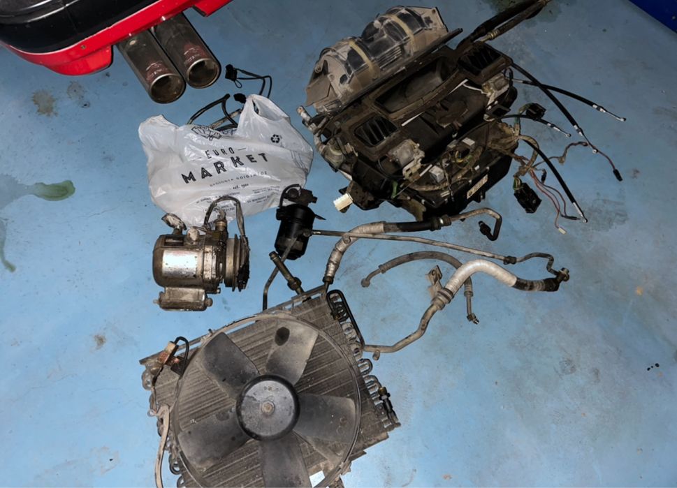 Vand kit aer conditionat A/C bmw e30 urs
