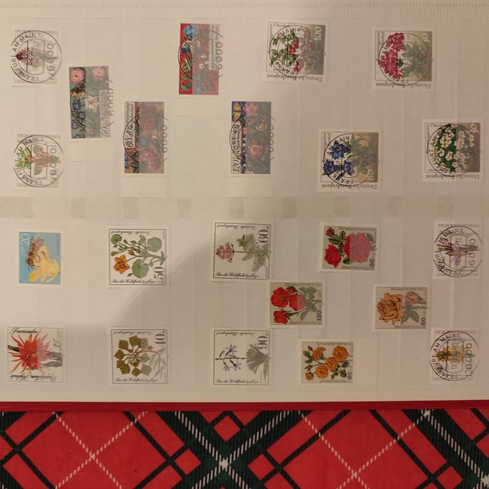 Clasor timbre cu tematica flori