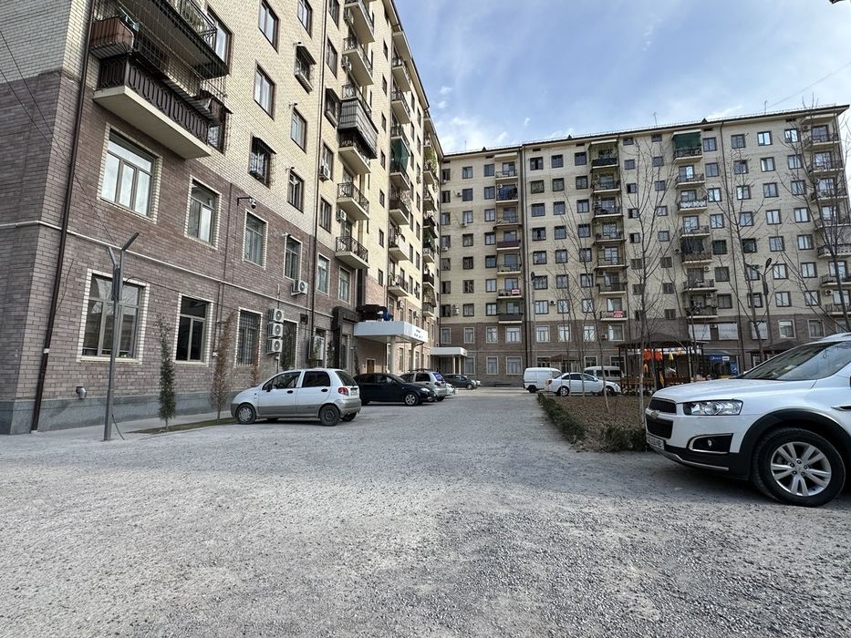 Новостройка 4 хонали квартира сотилади