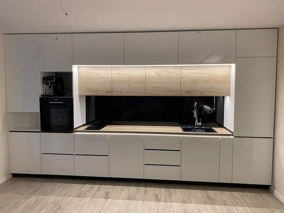 Мебели по поръчка