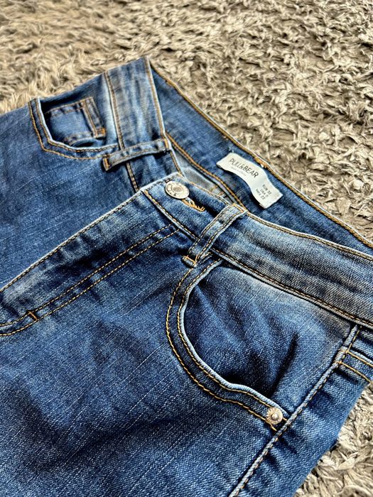 Blugi evazați/flared fit cu talie inalta Pull&Bear,