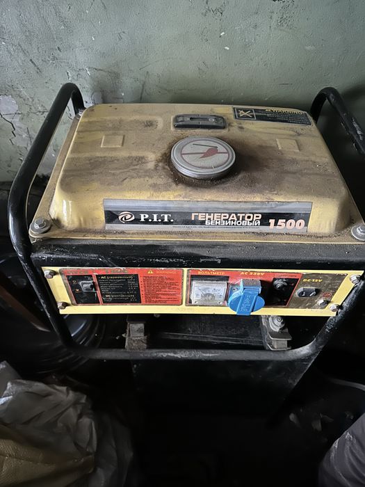 Бензиновый генератор P.I.T. 1500