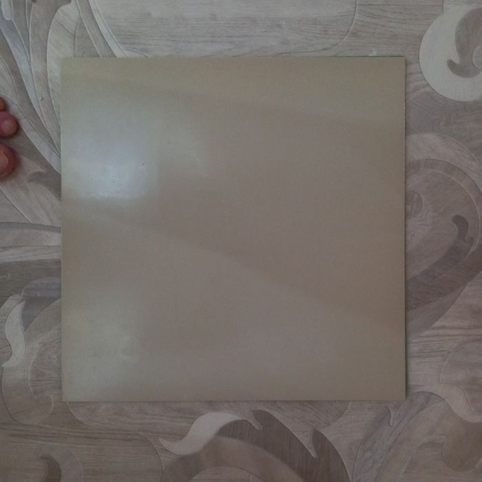 Плитка ПВХ напольная