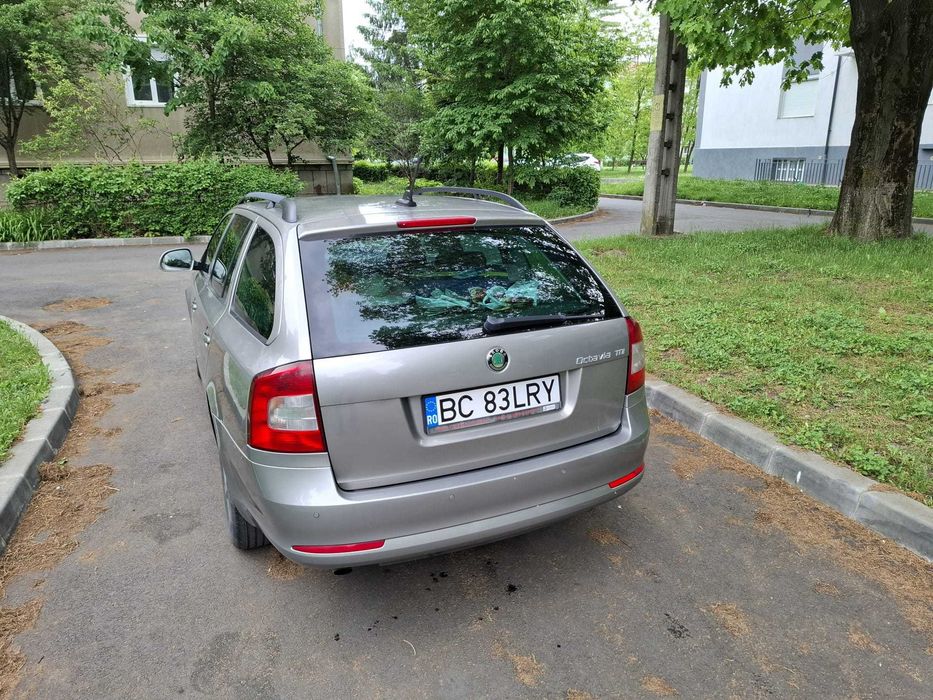 Skoda Octavia 2012/manual/105 CP
