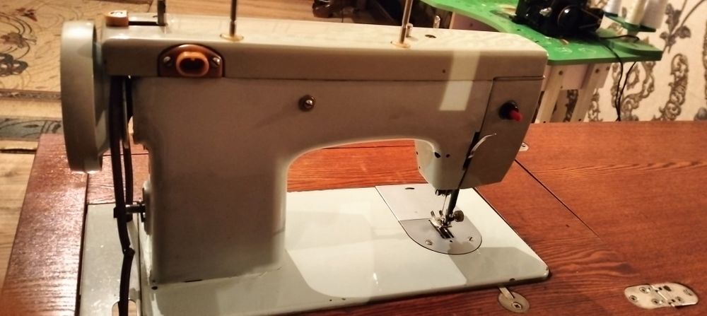 Швейная машина "Подольск"