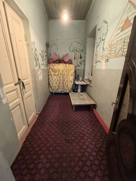 Hovli sotiladi arzon narxda