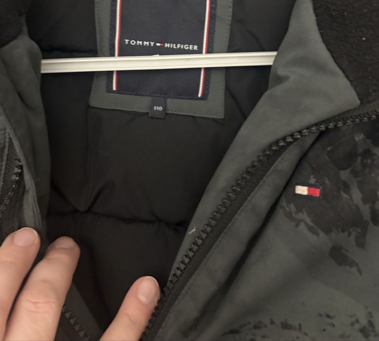 Geaca tommy marime 110 Iasi