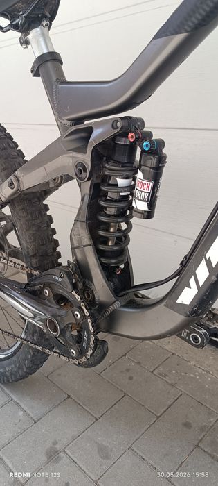 Продавам DH mountain bike Vitus Dominer