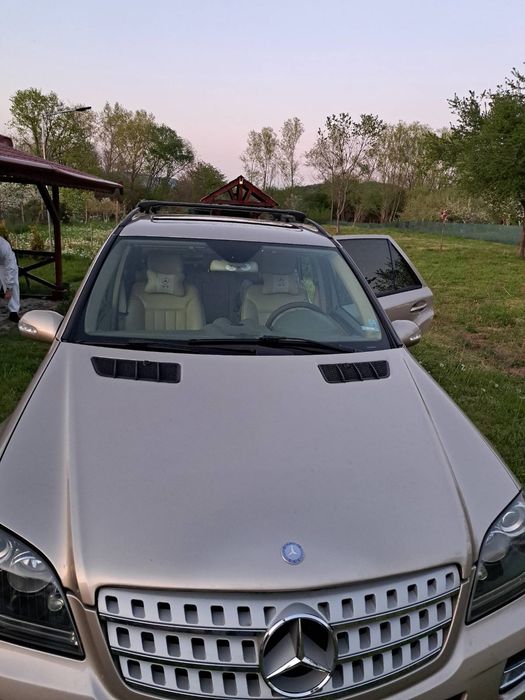 Греди за куфар Mercedes SUV и комби