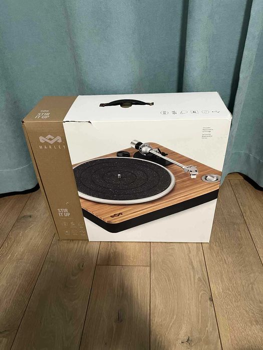 Грамофон House of Marley