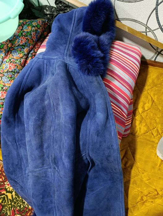 Цегейка... Женская чисто замш шубка стильная.