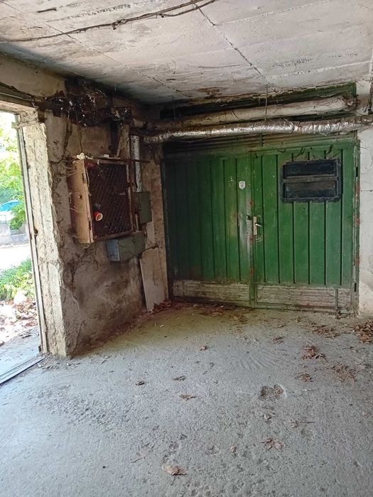 Продава се Гараж / Паркомясто в Плевен, Сторгозия - 18 кв.м за 1056 €/кв.м - Снимка #5