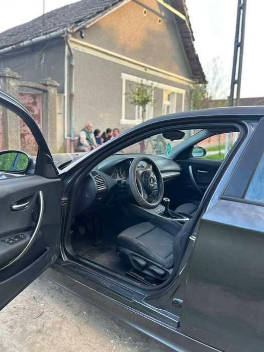 Vand bmw seria 1 2.0 tdi