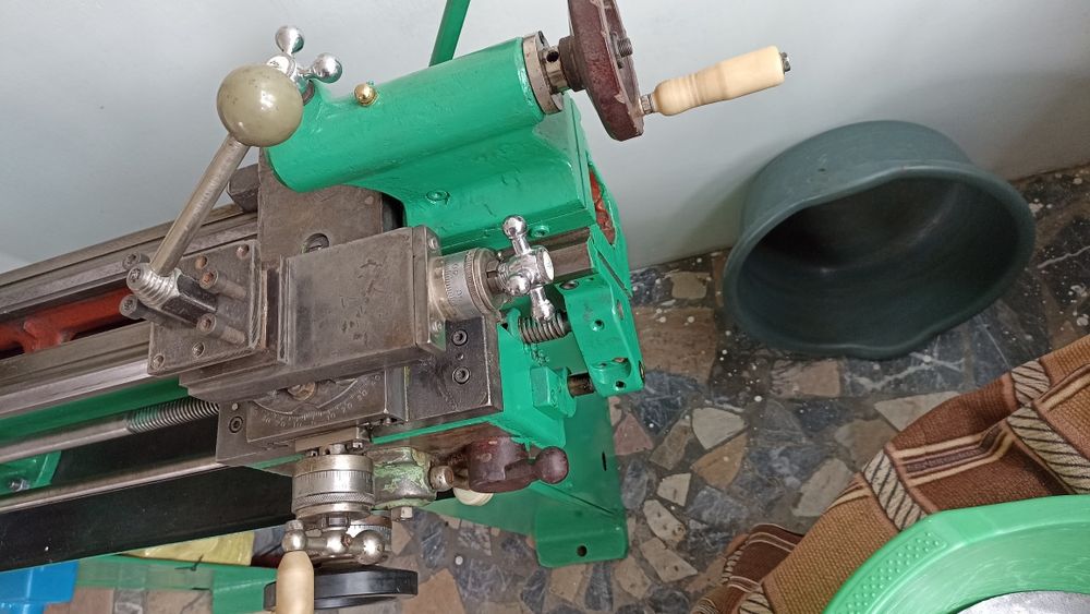 Токарный станок ТВ-4 продается