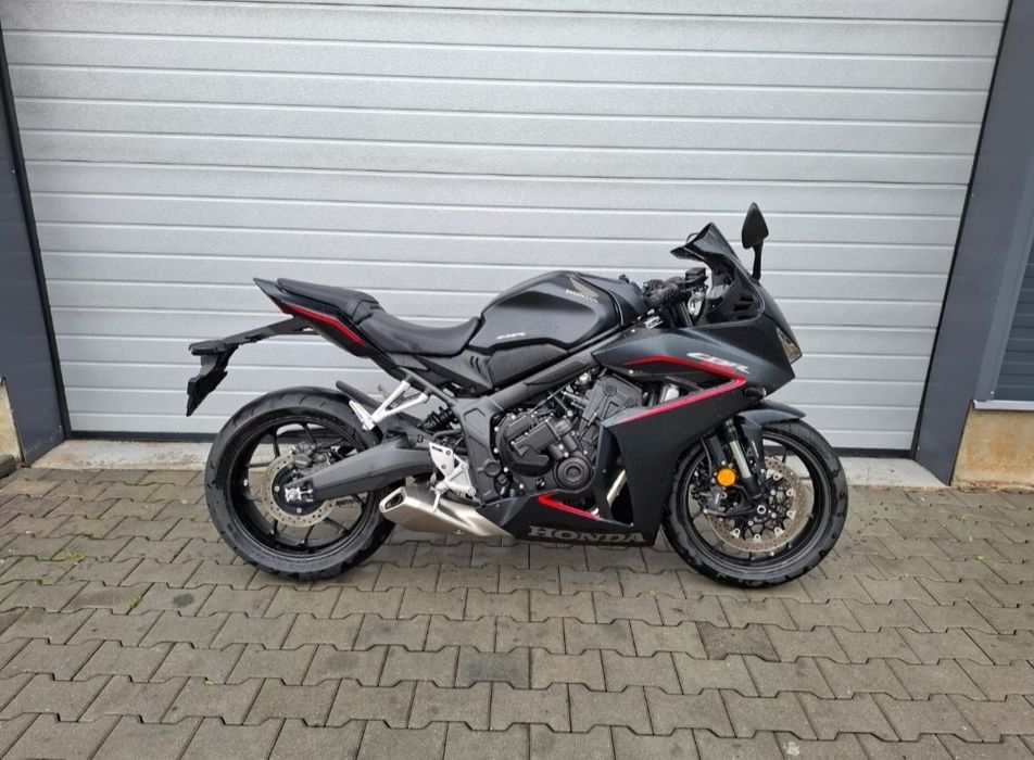 Honda CBR 650R 2024 35kW A2 eClutch