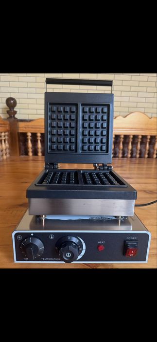 Вафельница для кафе