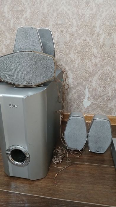 Продам Модем для интернета , Музыкальный центр LG
