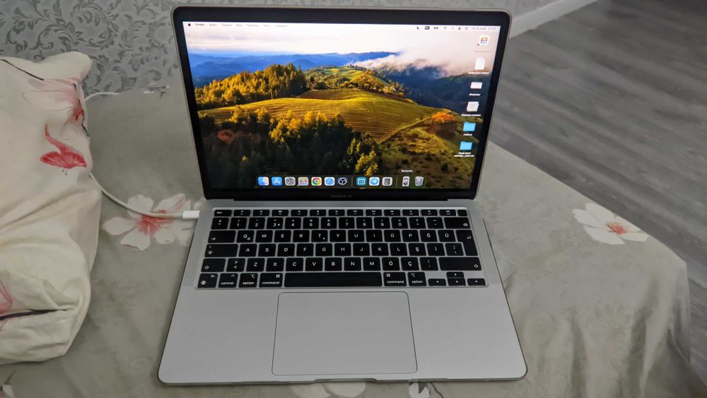 Apple MacBook air M1