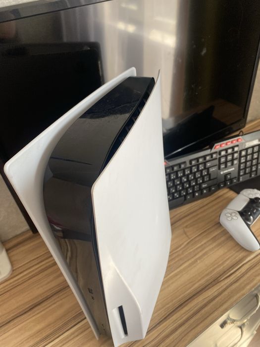 PlayStation 5 на продаже