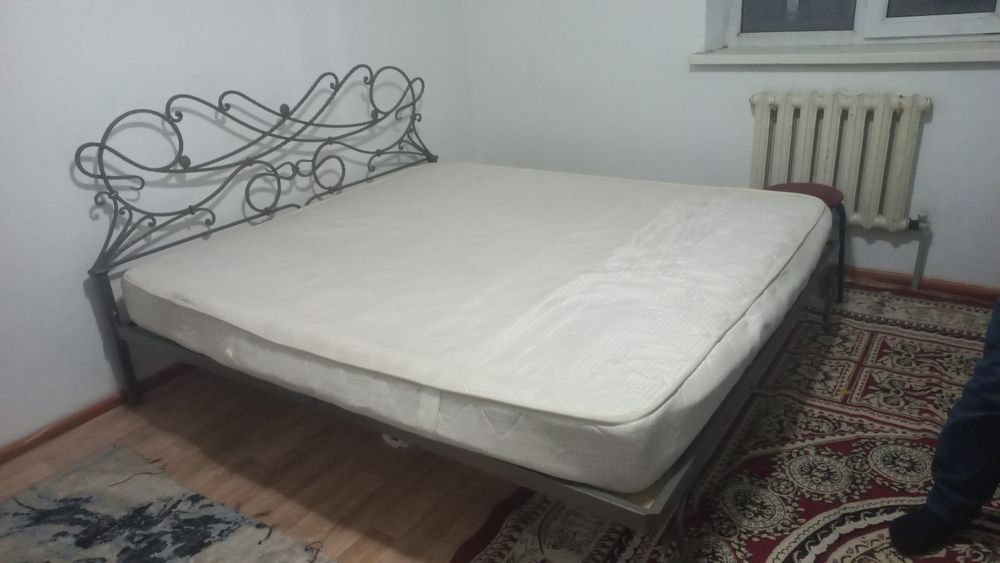 Кровать ручной работы