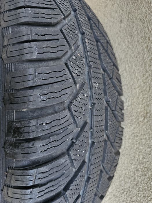 Зимни гуми Semperit 215/65/17