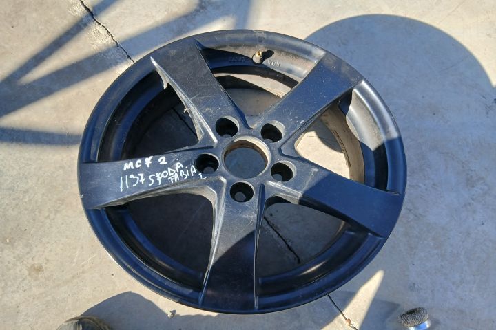 Janta aliaj 15 6JX15H2 KBA47672 R15 6JX15H2 KBA47672 R15 Skoda Fabia