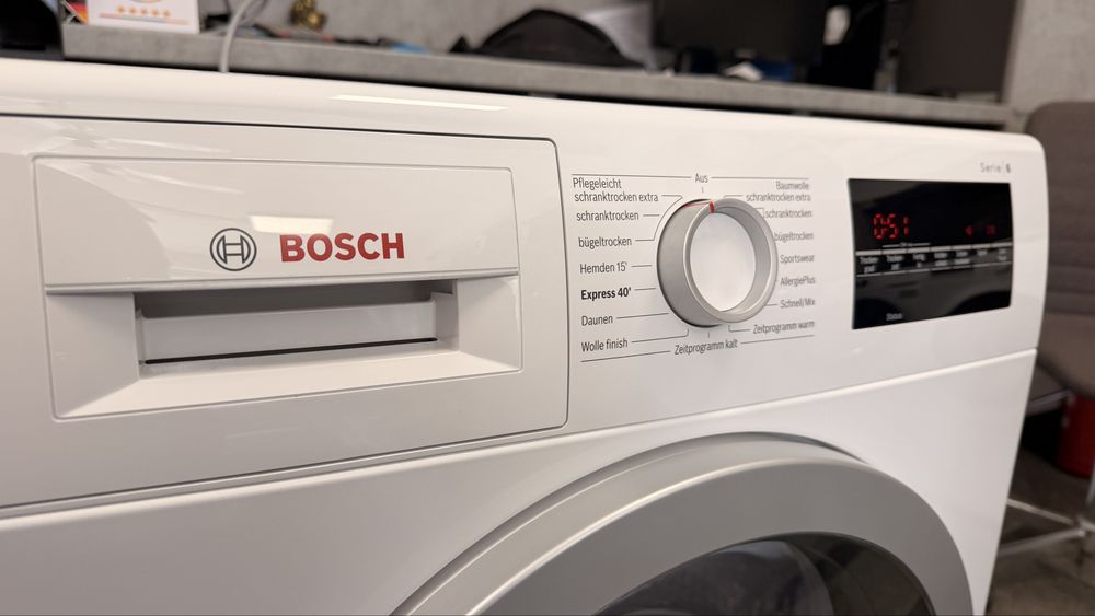 Нагревателна Сушилня с контейнер BOSCH WTG844H0 Serie 6 | 9 КГ | AUTODRY | EXTRA KURZ 40' | SENSITIVE DRYING
