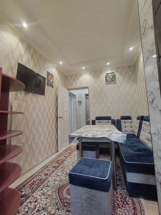 Чиланзар 6 Кафе Райхон Продам 1/1/4 кирпич Балкон 1,5/3