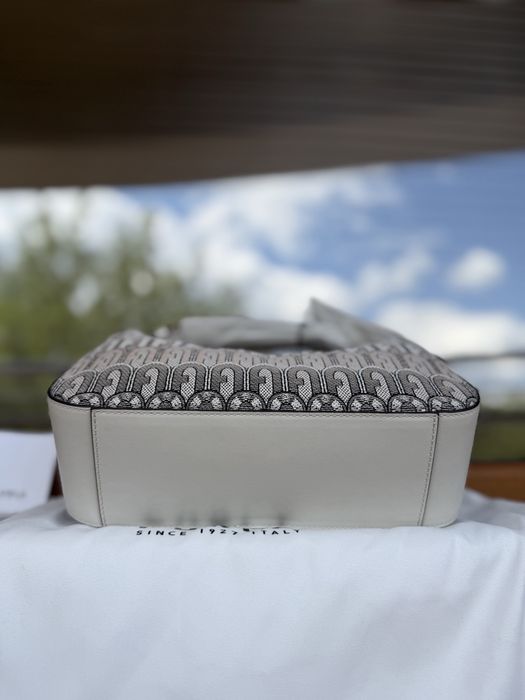 Furla Toni Ballerina нова чанта
