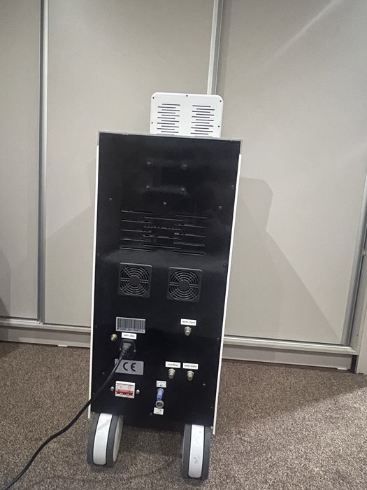 Аппарат Лазерной эпиляции