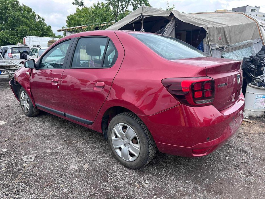 НА ЧАСТИ! Dacia Logan 0.9 i 2018 г. седан климатик мултимедия