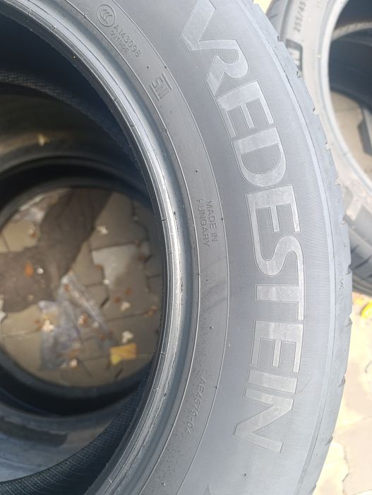 Anvelope de vara 205 65 17 Vredestein dot 2024