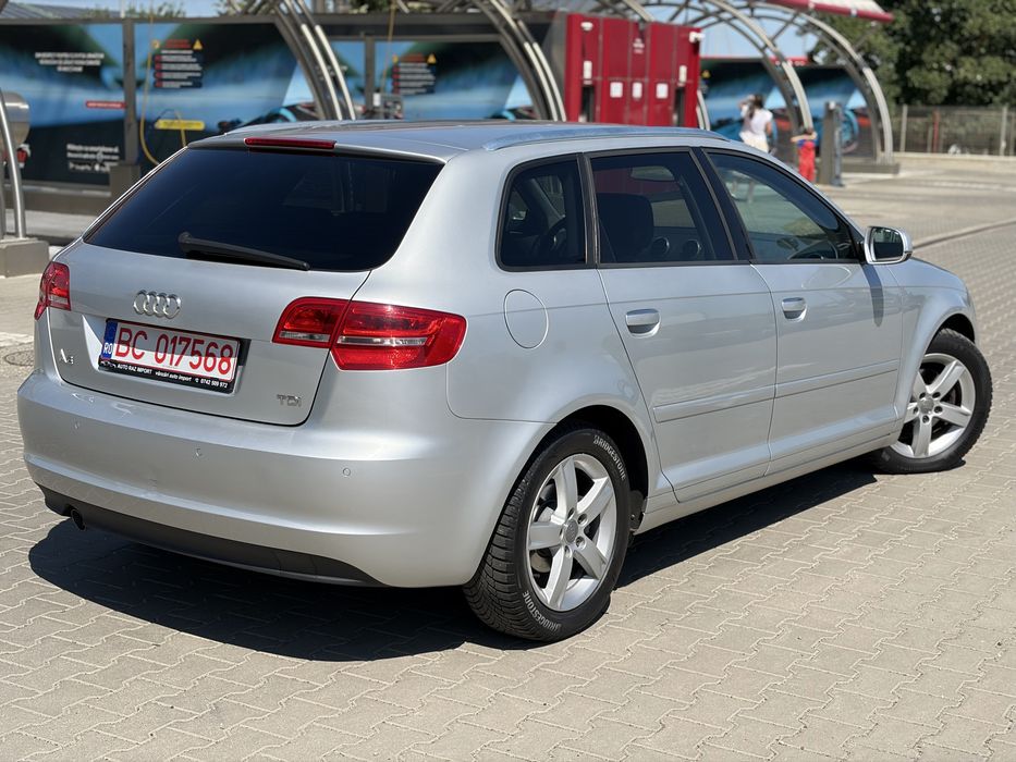 AUDI A3 Sportback 2011 — imagine 3