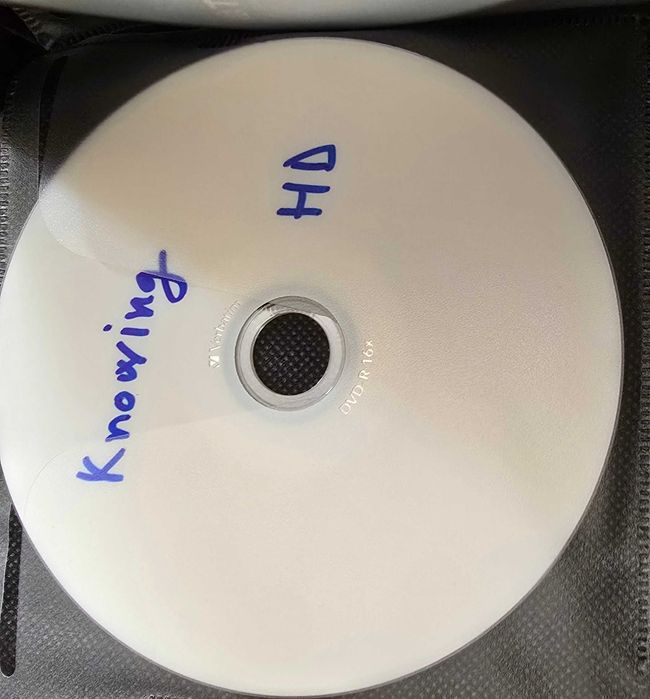 6 DVD-uri cu filme de colectie