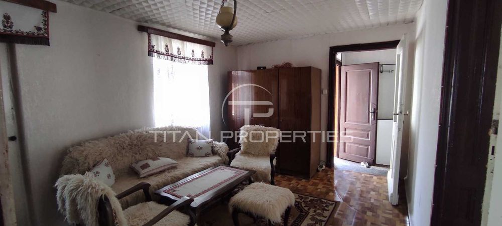 Продава се Къща в Пловдив, Център - 64 кв.м за 3282 €/кв.м - Снимка #4