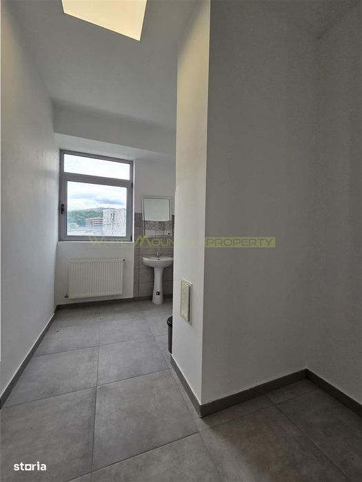 Apartament 4 camere Centrul Civic pretabil co-working hub
