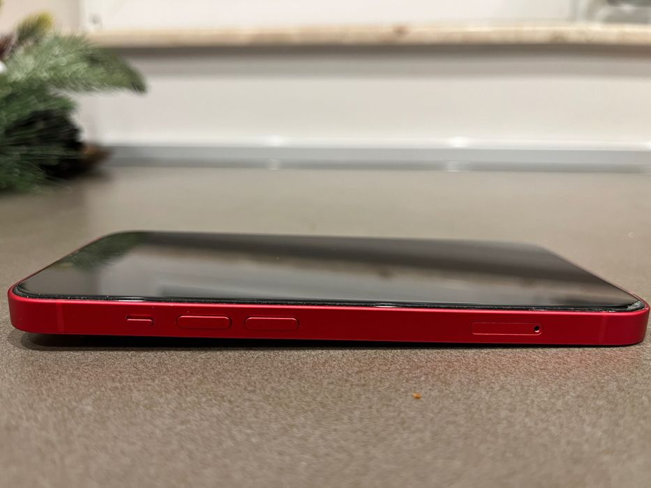 iPhone 14 red 128 Gb