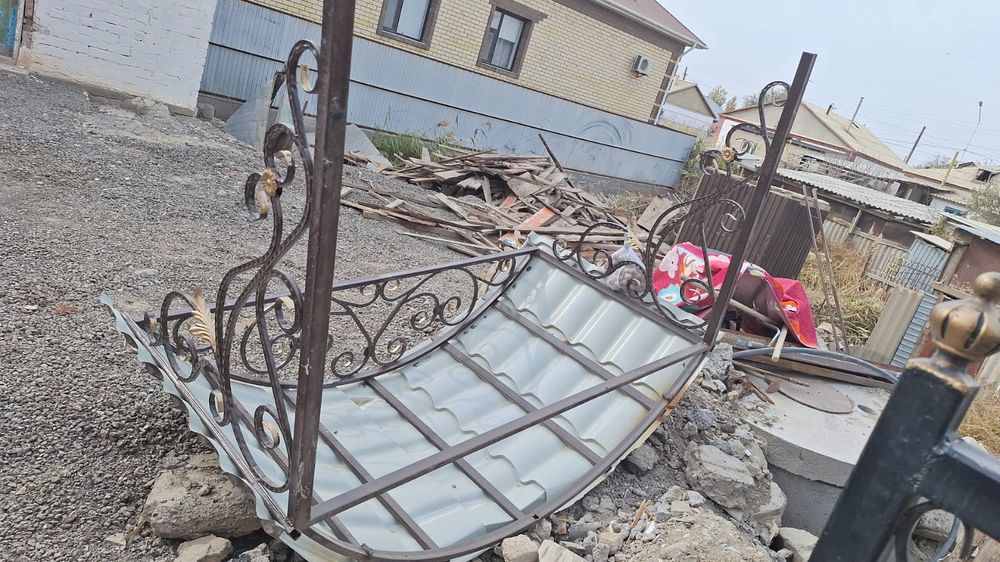 Навес над крыльцо