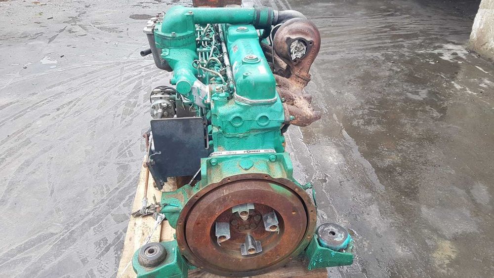 Motor Mitsubishi SD34-TUA , L03 9D3A excavator Kobelco SK200 , 210