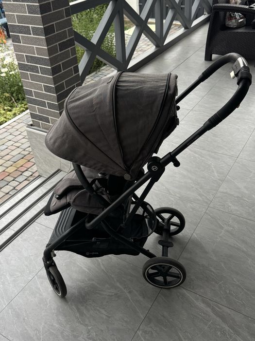 Продам cybex eezy s twist