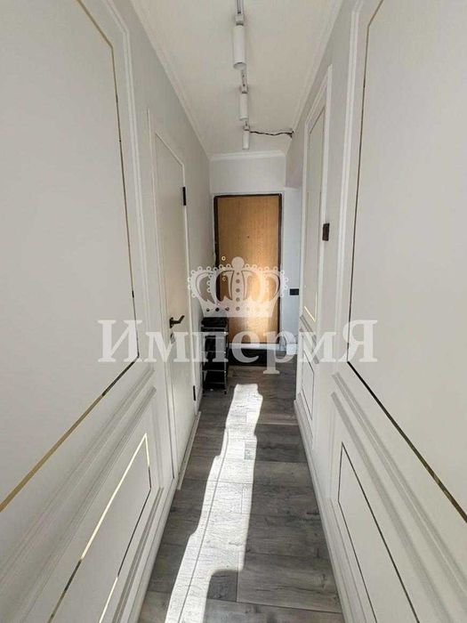 2 ком кв  Продает Адиль