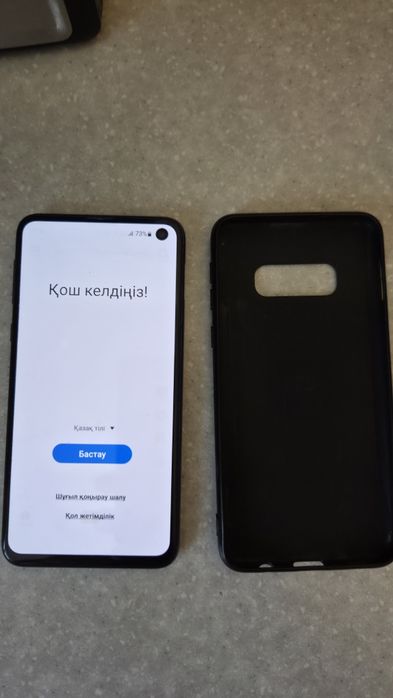 Продам смартфон Samsung S10e