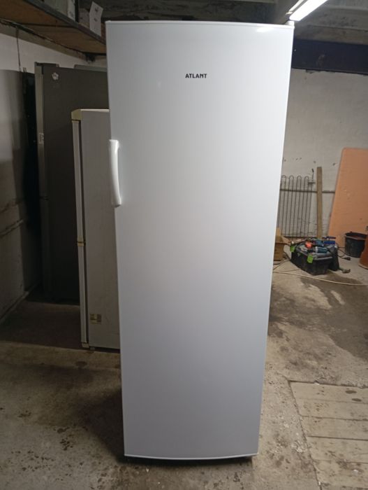 Продам морозильник