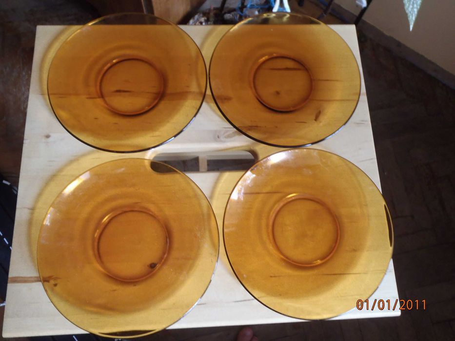 Ретро: кристални сервизи – чаши, чинии - неизползвани